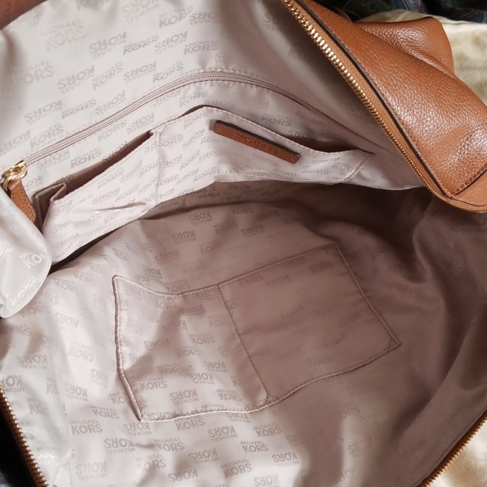Handbag - Picture 4 of 4